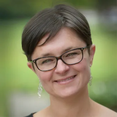 Dr. Kate Shoveller